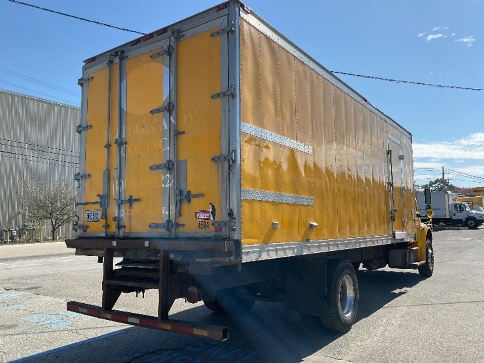 Refrigerated Truck-Light and Medium Duty Trucks-Freightliner-2019-M2-Londonderry-NH-290,187\n\t\tmiles-$ 25,750 - Image 13