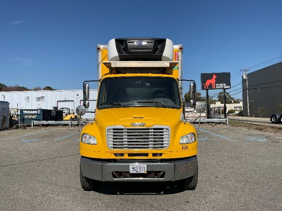 2019 Freightliner M2 106 Medium Duty photo 2