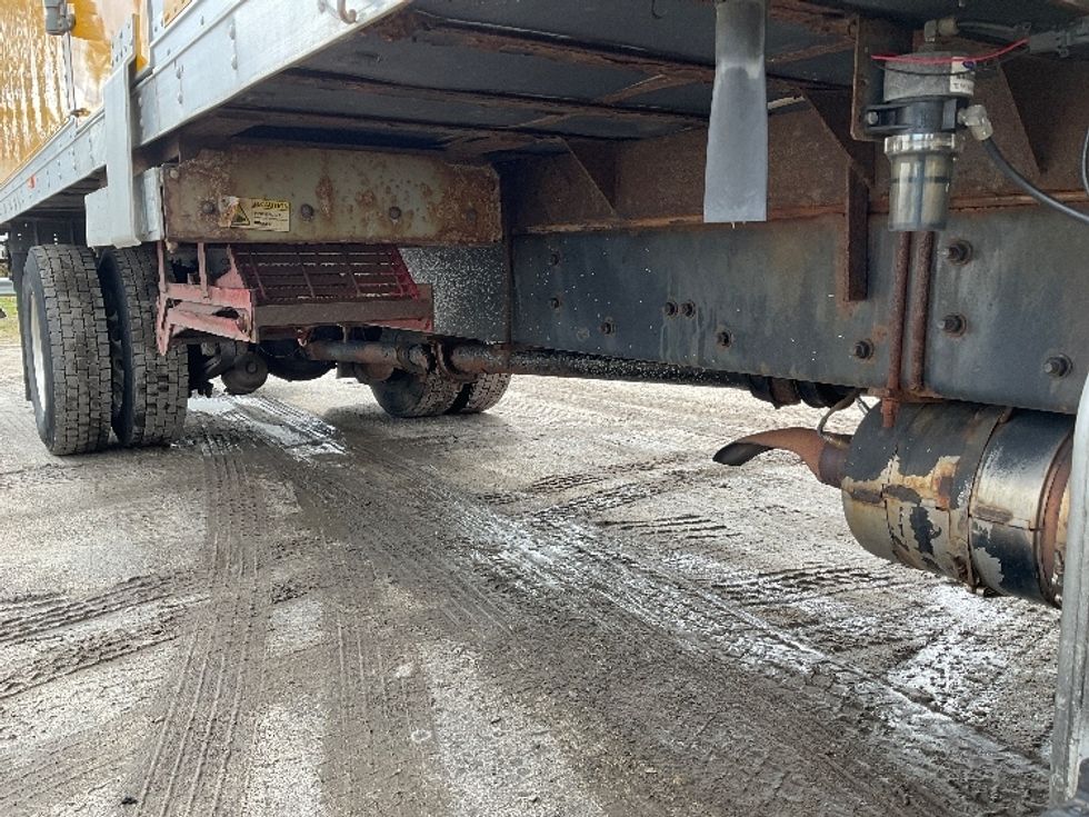 Refrigerated Truck-Light and Medium Duty Trucks-Freightliner-2019-M2-Londonderry-NH-307,605\n\t\tmiles-$ 27,500 - Image 14