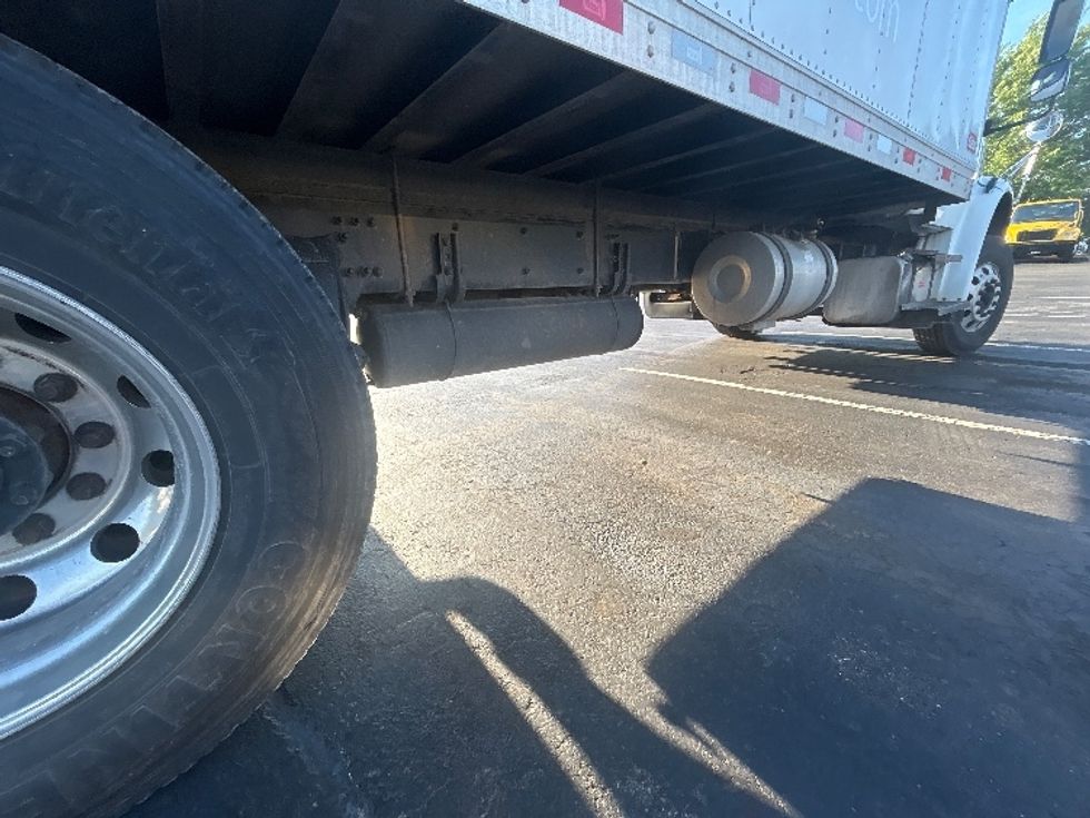 Refrigerated Truck-Light and Medium Duty Trucks-Freightliner-2019-M2-Louisville-KY-352,949\n\t\tmiles-$ 33,500 - Image 14