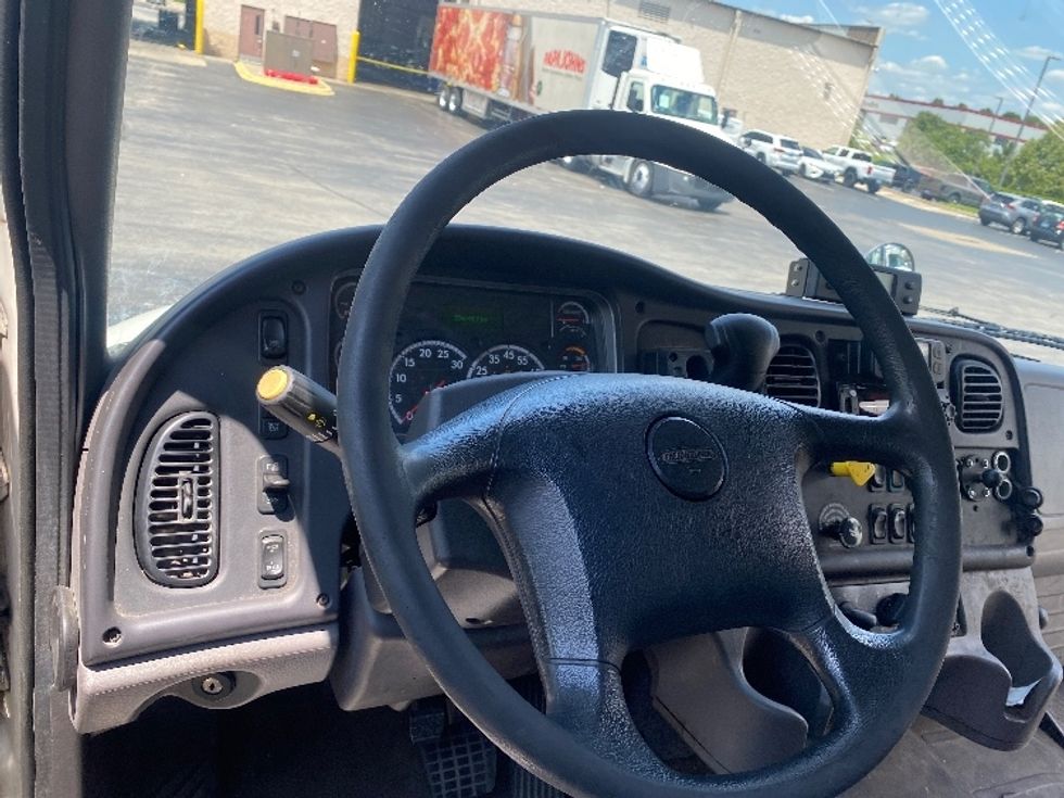 Refrigerated Truck-Light and Medium Duty Trucks-Freightliner-2019-M2-Louisville-KY-354,249\n\t\tmiles-$ 22,250 - Image 16