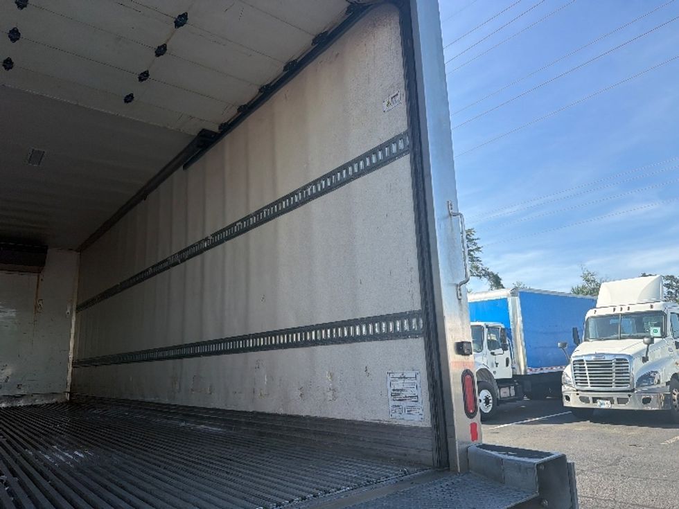 Refrigerated Truck-Light and Medium Duty Trucks-Freightliner-2019-M2-Manassas-VA-144,396\n\t\tmiles-$ 57,750 - Image 11