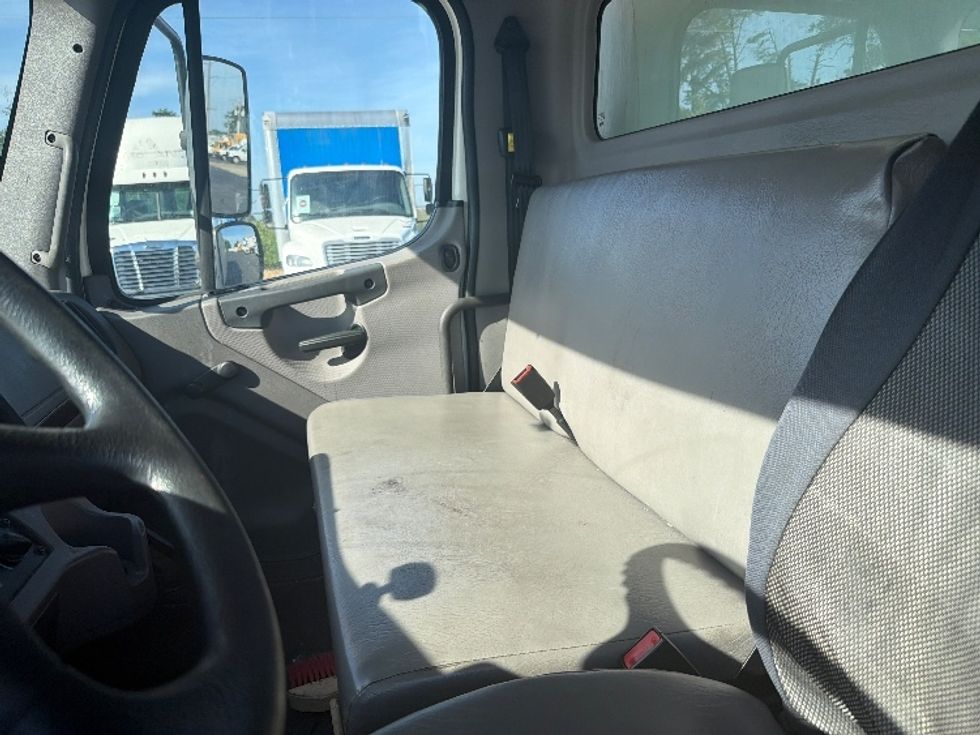 Refrigerated Truck-Light and Medium Duty Trucks-Freightliner-2019-M2-Manassas-VA-144,396\n\t\tmiles-$ 57,750 - Image 18