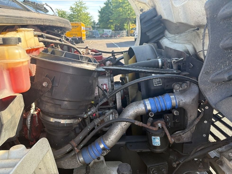 Refrigerated Truck-Light and Medium Duty Trucks-Freightliner-2019-M2-Manassas-VA-144,396\n\t\tmiles-$ 57,750 - Image 22