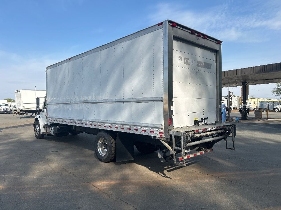 Refrigerated Truck-Light and Medium Duty Trucks-Freightliner-2019-M2-Mebane-NC-187,857\n\t\tmiles-$ 64,500 - Image 6