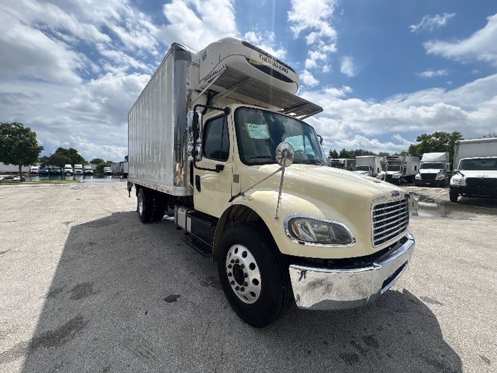 Refrigerated Truck-Light and Medium Duty Trucks-Freightliner-2019-M2-Medley-FL-174,778\n\t\tmiles-$ 48,500 - Image 1