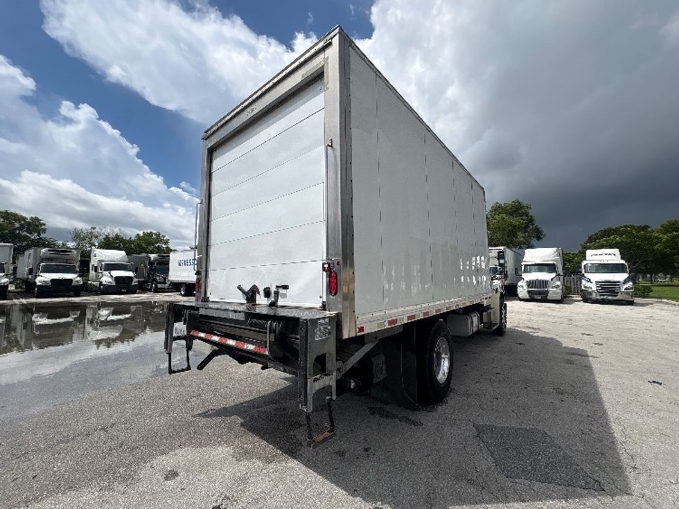 Refrigerated Truck-Light and Medium Duty Trucks-Freightliner-2019-M2-Medley-FL-174,778\n\t\tmiles-$ 48,500 - Image 13