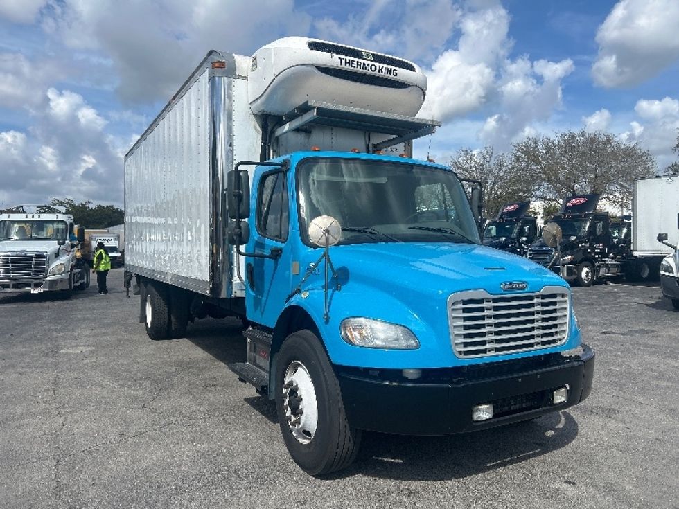 Refrigerated Truck-Light and Medium Duty Trucks-Freightliner-2019-M2-Medley-FL-198,285\n\t\tmiles-$ 53,750 - Image 1