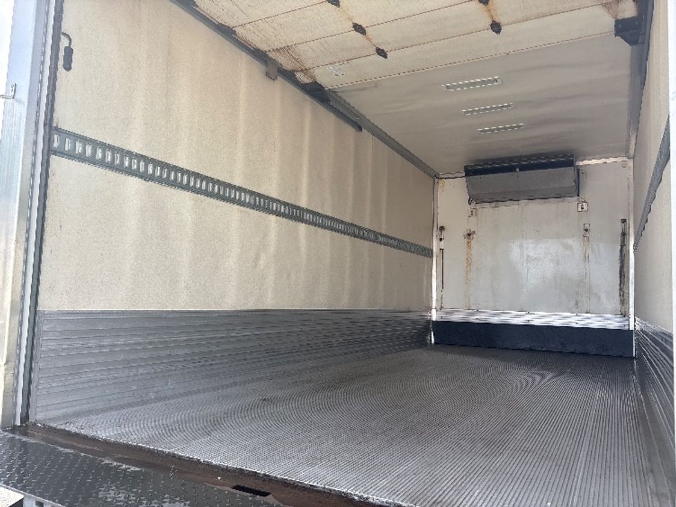 Refrigerated Truck-Light and Medium Duty Trucks-Freightliner-2019-M2-Medley-FL-237,342\n\t\tmiles-$ 41,250 - Image 10