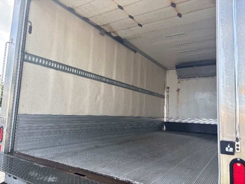 Refrigerated Truck-Light and Medium Duty Trucks-Freightliner-2019-M2-Medley-FL-237,342\n\t\tmiles-$ 41,250 - Image 11