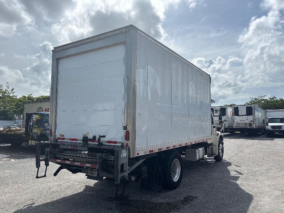 Refrigerated Truck-Light and Medium Duty Trucks-Freightliner-2019-M2-Medley-FL-237,342\n\t\tmiles-$ 41,250 - Image 12