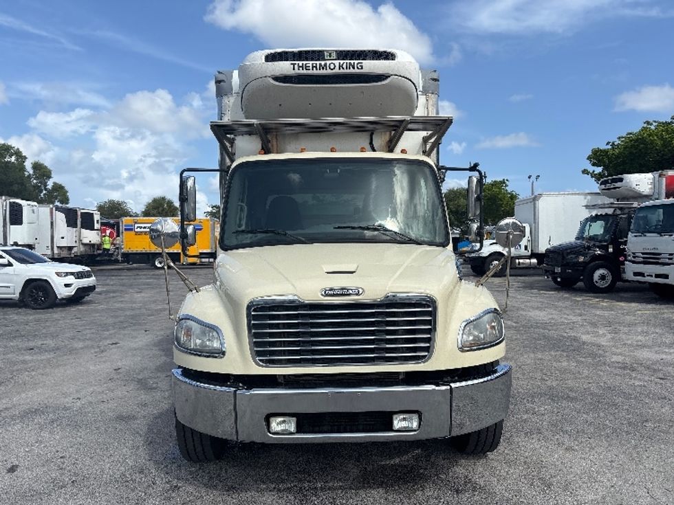 Refrigerated Truck-Light and Medium Duty Trucks-Freightliner-2019-M2-Medley-FL-237,342\n\t\tmiles-$ 41,250 - Image 2