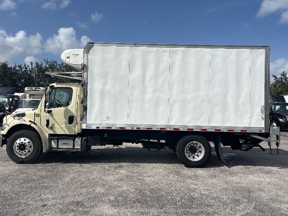 Refrigerated Truck-Light and Medium Duty Trucks-Freightliner-2019-M2-Medley-FL-237,342\n\t\tmiles-$ 41,250 - Image 4