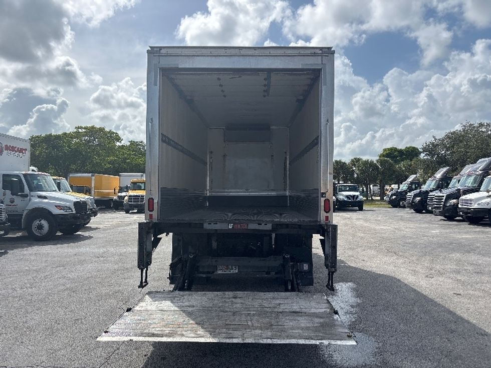Refrigerated Truck-Light and Medium Duty Trucks-Freightliner-2019-M2-Medley-FL-237,342\n\t\tmiles-$ 41,250 - Image 8