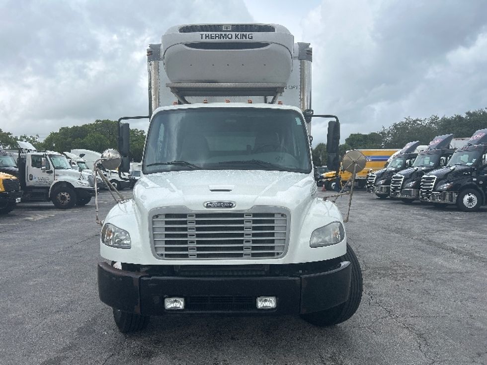 Refrigerated Truck-Light and Medium Duty Trucks-Freightliner-2019-M2-Medley-FL-240,440\n\t\tmiles-$ 38,500 - Image 2