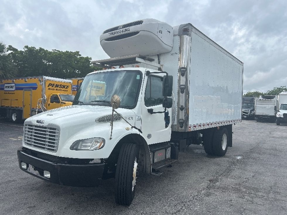 Refrigerated Truck-Light and Medium Duty Trucks-Freightliner-2019-M2-Medley-FL-240,440\n\t\tmiles-$ 38,500 - Image 3