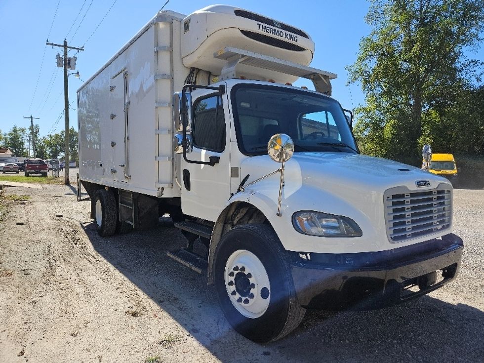 Refrigerated Truck-Light and Medium Duty Trucks-Freightliner-2019-M2-Memphis-TN-119,576\n\t\tmiles-$ 53,250 - Image 1