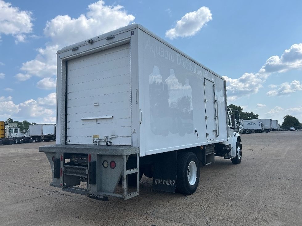 Refrigerated Truck-Light and Medium Duty Trucks-Freightliner-2019-M2-Memphis-TN-119,576\n\t\tmiles-$ 53,250 - Image 12