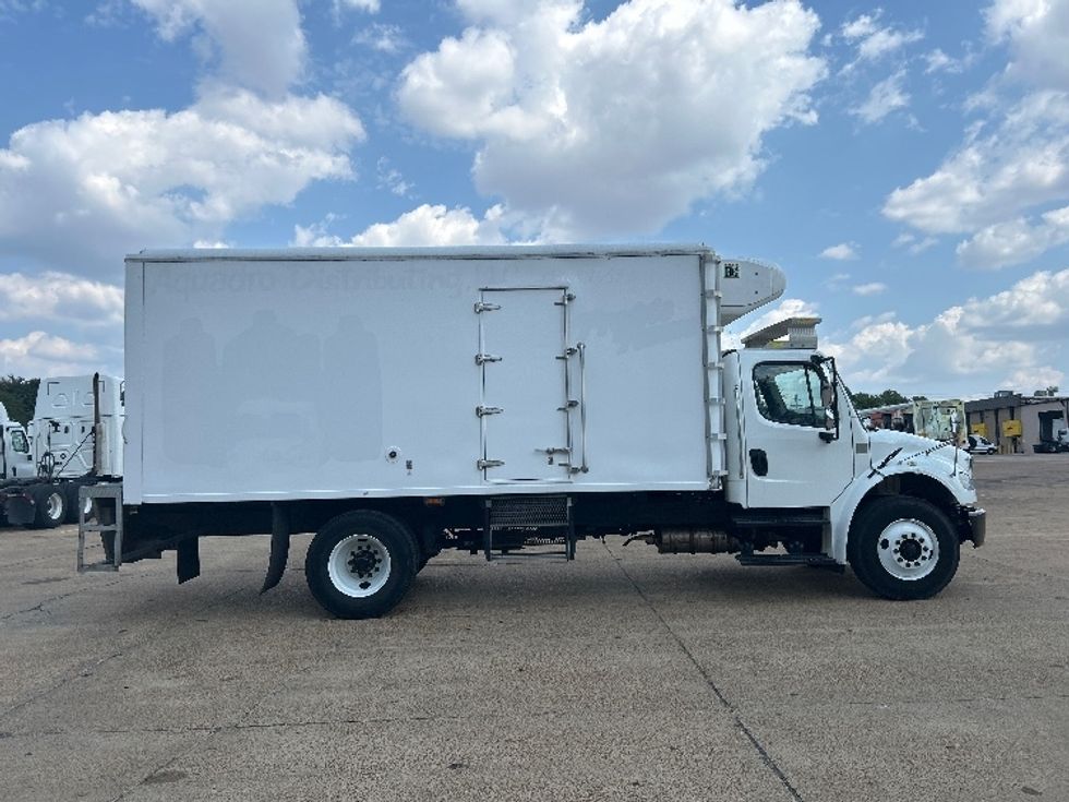 Refrigerated Truck-Light and Medium Duty Trucks-Freightliner-2019-M2-Memphis-TN-119,576\n\t\tmiles-$ 53,250 - Image 14