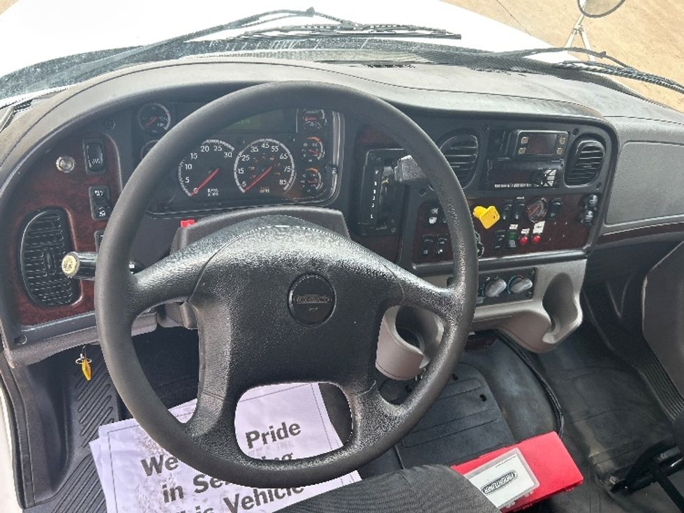 Refrigerated Truck-Light and Medium Duty Trucks-Freightliner-2019-M2-Memphis-TN-119,576\n\t\tmiles-$ 53,250 - Image 17