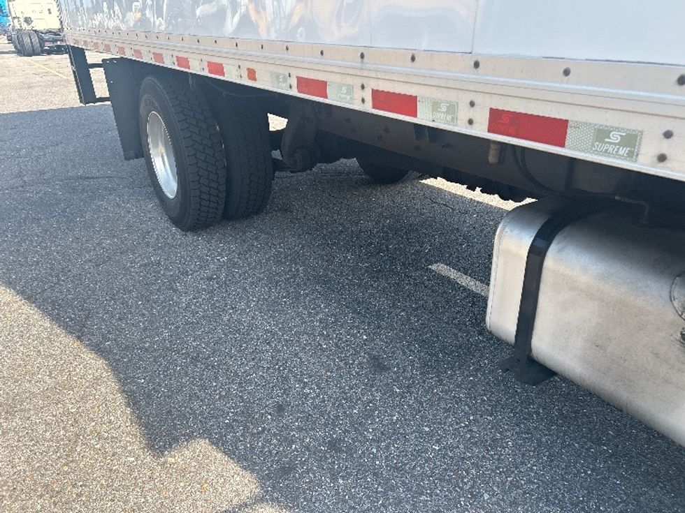 Refrigerated Truck-Light and Medium Duty Trucks-Freightliner-2019-M2-Memphis-TN-217,118\n\t\tmiles-$ 39,500 - Image 14