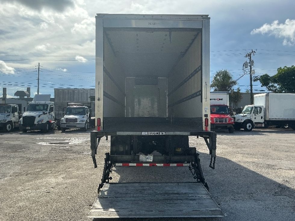 Refrigerated Truck-Light and Medium Duty Trucks-Freightliner-2019-M2-Miami-FL-144,839\n\t\tmiles-$ 63,500 - Image 10