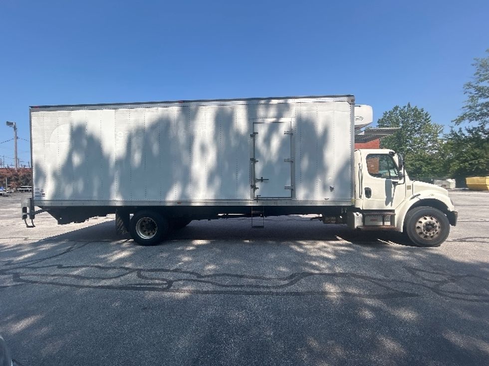 Refrigerated Truck-Light and Medium Duty Trucks-Freightliner-2019-M2-Middlefield-OH-117,863\n\t\tmiles-$ 54,000 - Image 15