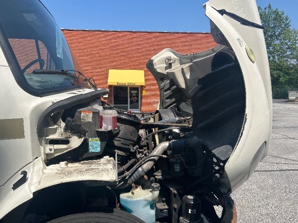 Refrigerated Truck-Light and Medium Duty Trucks-Freightliner-2019-M2-Middlefield-OH-117,863\n\t\tmiles-$ 54,000 - Image 23