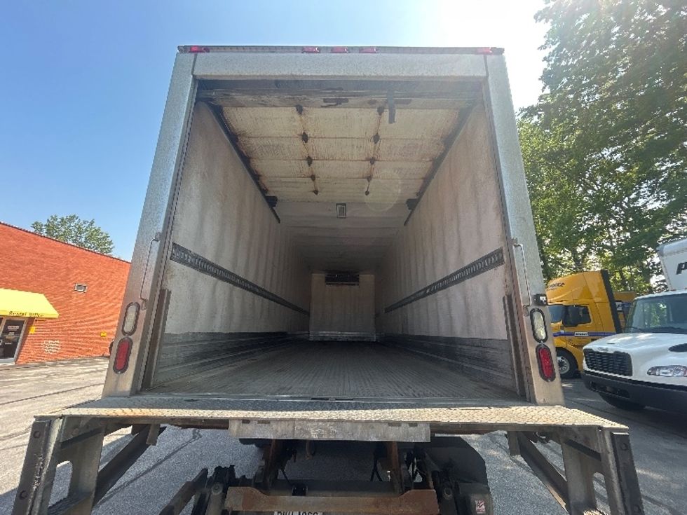 Refrigerated Truck-Light and Medium Duty Trucks-Freightliner-2019-M2-Middlefield-OH-117,863\n\t\tmiles-$ 54,000 - Image 8