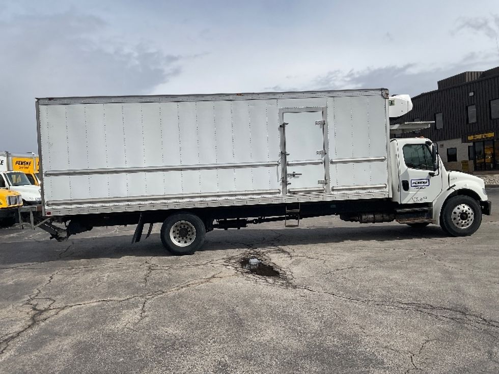 Refrigerated Truck-Light and Medium Duty Trucks-Freightliner-2019-M2-Middlefield-OH-134,727\n\t\tmiles-$ 59,000 - Image 15