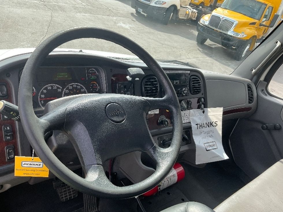 Refrigerated Truck-Light and Medium Duty Trucks-Freightliner-2019-M2-Middlefield-OH-134,727\n\t\tmiles-$ 59,000 - Image 17