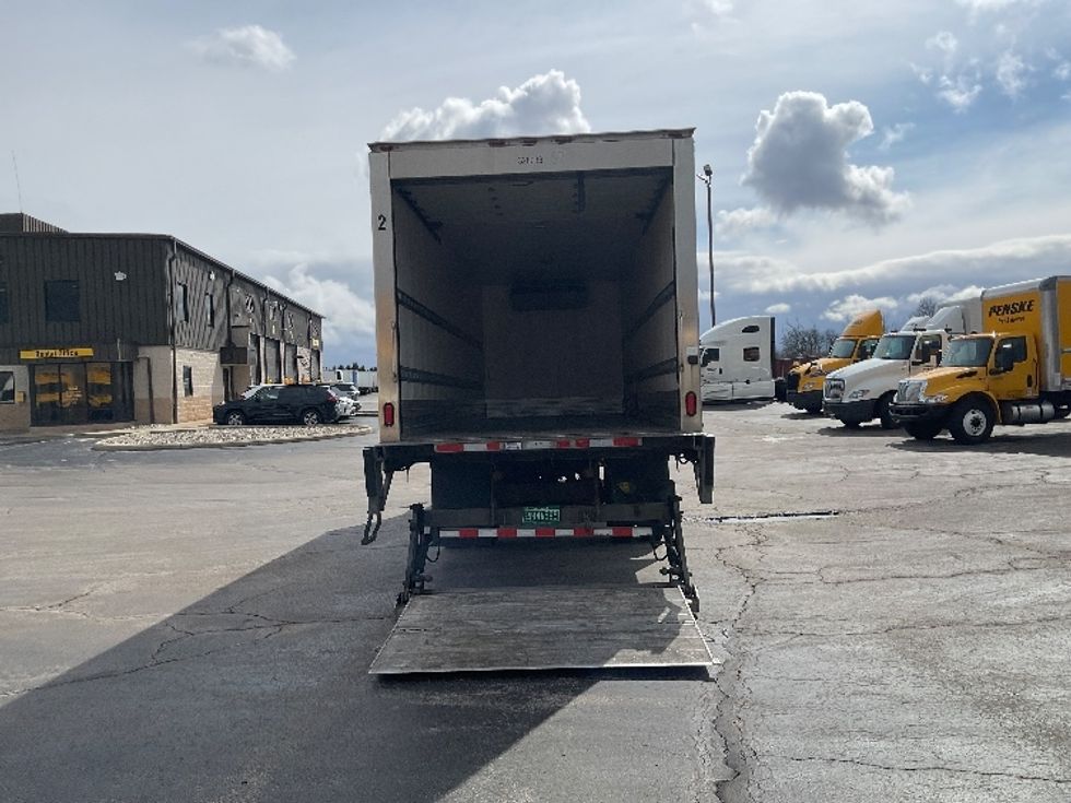 Refrigerated Truck-Light and Medium Duty Trucks-Freightliner-2019-M2-Middlefield-OH-134,727\n\t\tmiles-$ 59,000 - Image 9