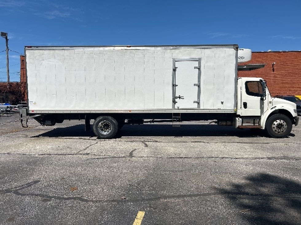Refrigerated Truck-Light and Medium Duty Trucks-Freightliner-2019-M2-Middlefield-OH-83,489\n\t\tmiles-$ 59,750 - Image 15