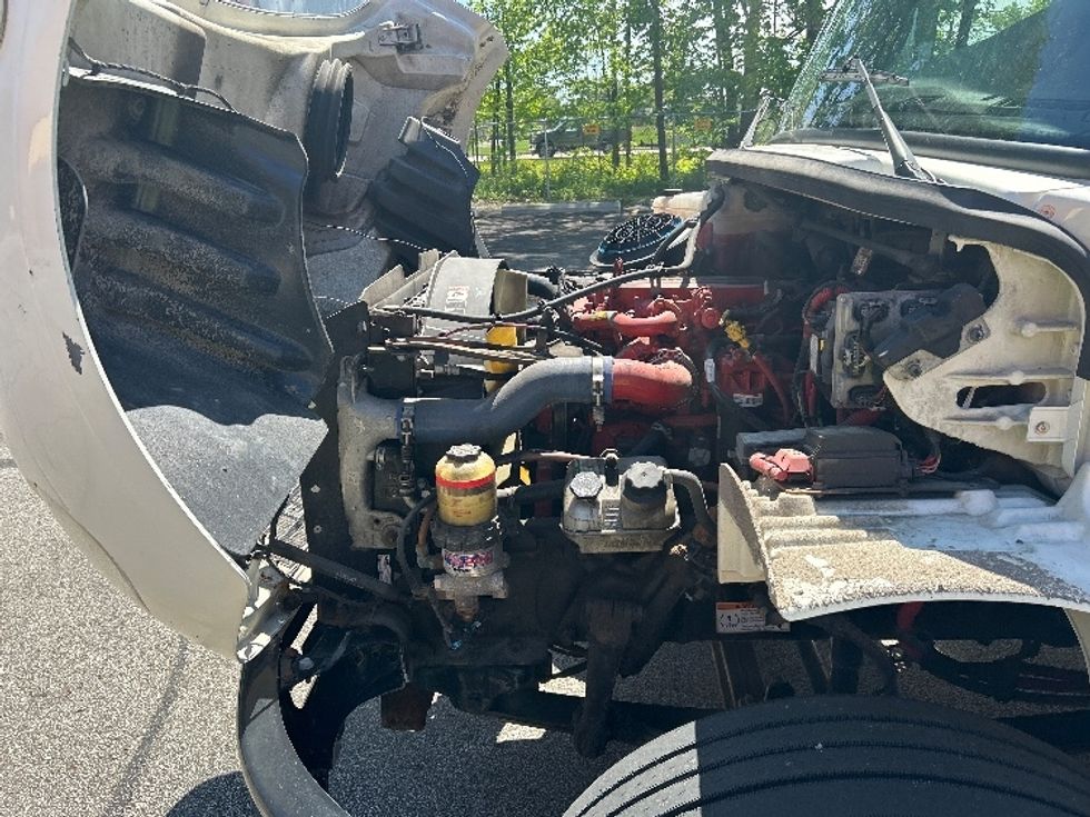 Refrigerated Truck-Light and Medium Duty Trucks-Freightliner-2019-M2-Middlefield-OH-83,489\n\t\tmiles-$ 59,750 - Image 24