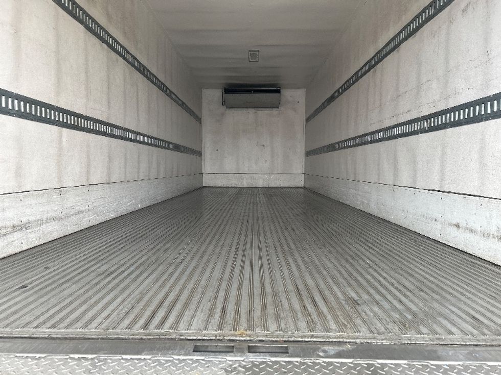 Refrigerated Truck-Light and Medium Duty Trucks-Freightliner-2019-M2-Millville-NJ-225,984\n\t\tmiles-$ 58,250 - Image 10