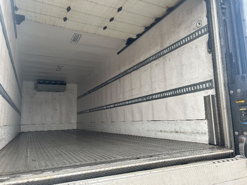 Refrigerated Truck-Light and Medium Duty Trucks-Freightliner-2019-M2-Millville-NJ-225,984\n\t\tmiles-$ 58,250 - Image 12