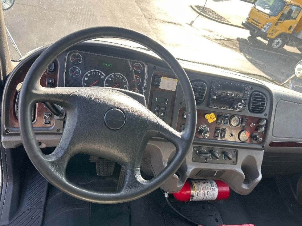 Refrigerated Truck-Light and Medium Duty Trucks-Freightliner-2019-M2-Millville-NJ-225,984\n\t\tmiles-$ 58,250 - Image 18