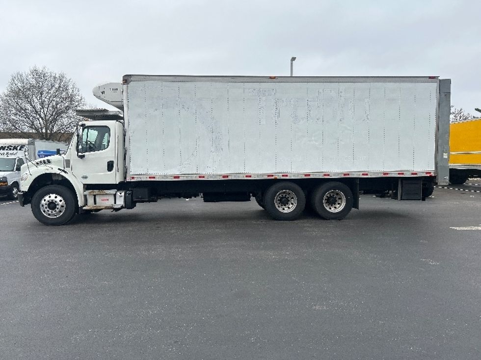 Refrigerated Truck-Light and Medium Duty Trucks-Freightliner-2019-M2-Millville-NJ-225,984\n\t\tmiles-$ 58,250 - Image 4