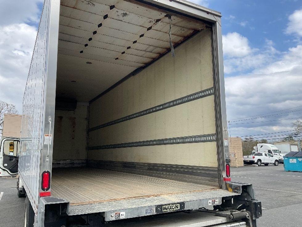 Refrigerated Truck-Light and Medium Duty Trucks-Freightliner-2019-M2-Millville-NJ-302,650\n\t\tmiles-$ 40,000 - Image 12