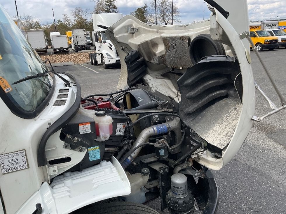 Refrigerated Truck-Light and Medium Duty Trucks-Freightliner-2019-M2-Millville-NJ-302,650\n\t\tmiles-$ 40,000 - Image 23