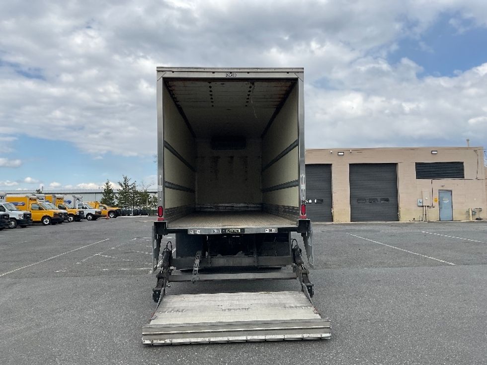 Refrigerated Truck-Light and Medium Duty Trucks-Freightliner-2019-M2-Millville-NJ-302,650\n\t\tmiles-$ 40,000 - Image 9