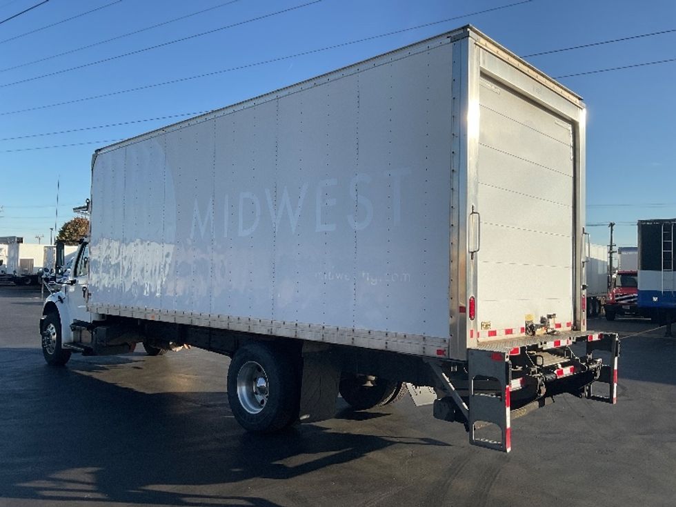 Refrigerated Truck-Light and Medium Duty Trucks-Freightliner-2019-M2-Milwaukee-WI-440,677\n\t\tmiles-$ 21,250 - Image 6