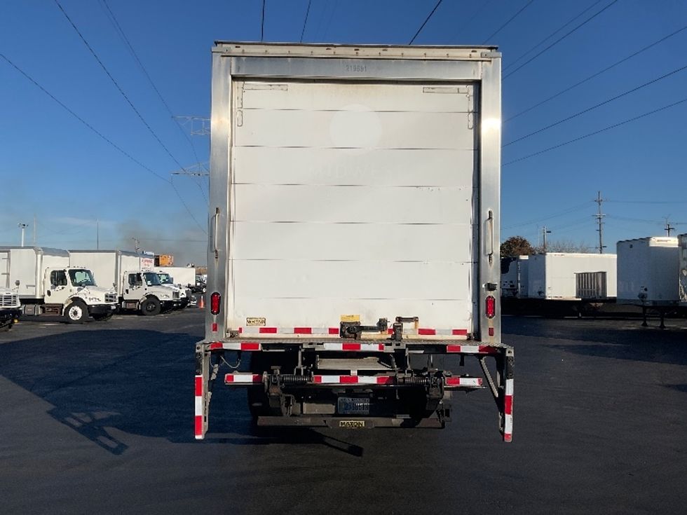 Refrigerated Truck-Light and Medium Duty Trucks-Freightliner-2019-M2-Milwaukee-WI-440,677\n\t\tmiles-$ 21,250 - Image 7