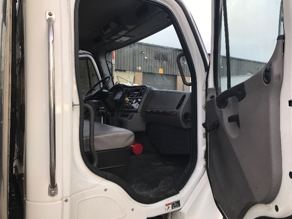 Refrigerated Truck-Light and Medium Duty Trucks-Freightliner-2019-M2-Minoa-NY-220,368\n\t\tmiles-$ 51,500 - Image 20