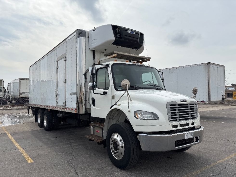 Refrigerated Truck-Light and Medium Duty Trucks-Freightliner-2019-M2-Mississauga-ON-182,780\n\t\tkm-$ 93,250 - Image 1