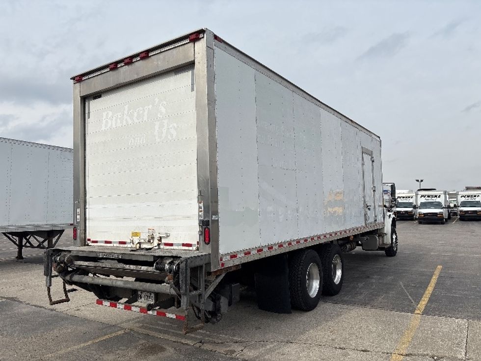 Refrigerated Truck-Light and Medium Duty Trucks-Freightliner-2019-M2-Mississauga-ON-182,780\n\t\tkm-$ 93,250 - Image 13