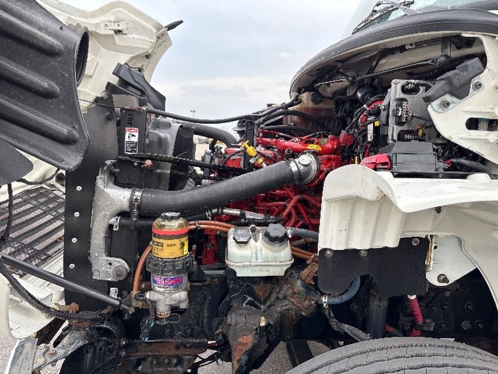 Refrigerated Truck-Light and Medium Duty Trucks-Freightliner-2019-M2-Mississauga-ON-182,780\n\t\tkm-$ 93,250 - Image 24