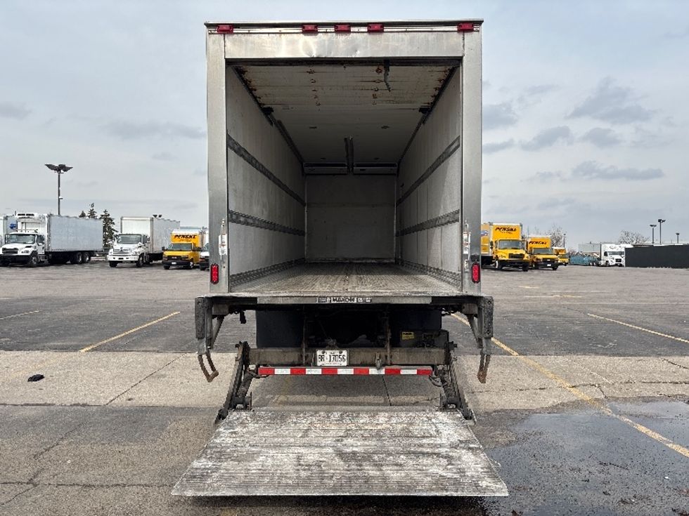 Refrigerated Truck-Light and Medium Duty Trucks-Freightliner-2019-M2-Mississauga-ON-182,780\n\t\tkm-$ 93,250 - Image 9