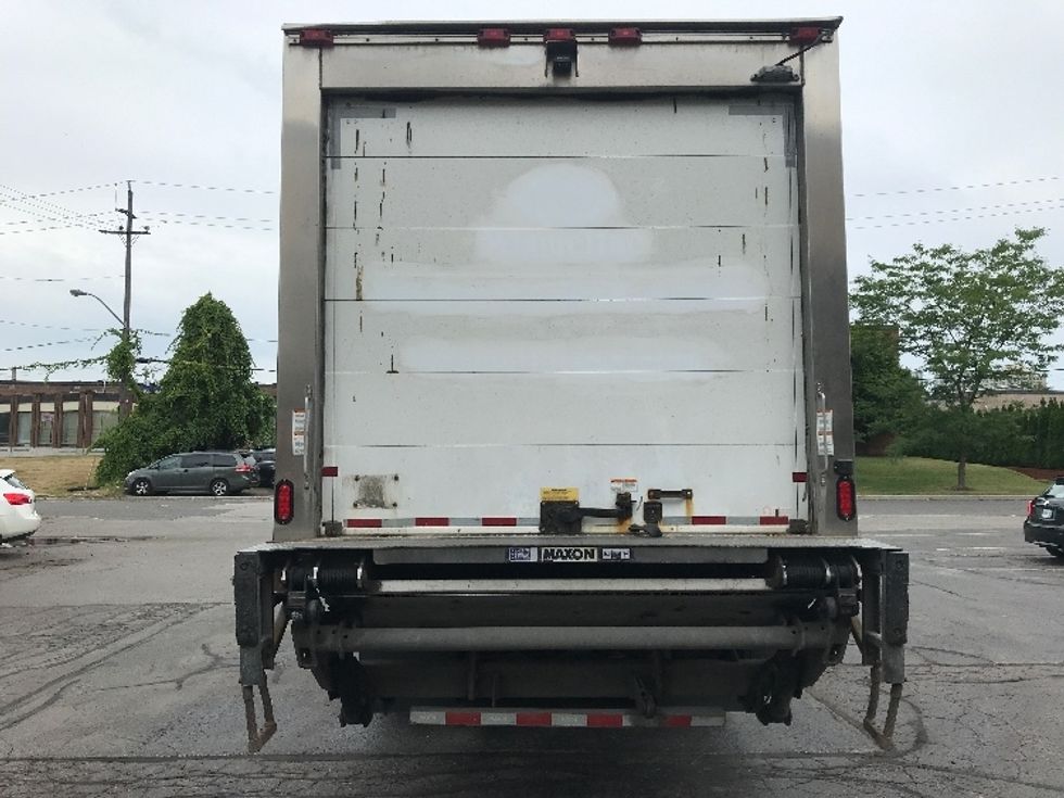 Refrigerated Truck-Light and Medium Duty Trucks-Freightliner-2019-M2-Mississauga-ON-336,398\n\t\tkm-$ 81,250 - Image 7