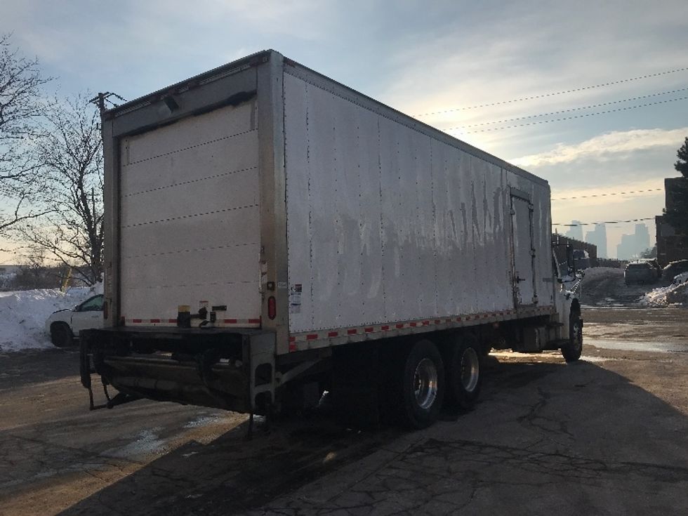 Refrigerated Truck-Light and Medium Duty Trucks-Freightliner-2019-M2-Mississauga-ON-345,102\n\t\tkm-$ 75,000 - Image 13